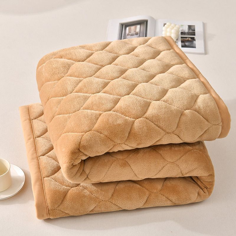 두꺼운 플란넬 매트리스 가정용 밀크 벨벳 매트리스 토퍼 - Mattress Pad Topper 리뷰 및 가격